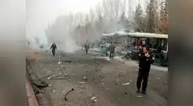 Terrorismo: explosión de coche bomba deja 13 soldados muertos y 55 heridos en Turquía