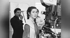 Actriz no tenía ni veinte años cuando aceptó ser la princesa Leia, papel que la hizo famosa