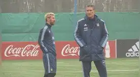 Messi no quiere a Bauza, informó la prensa argentina