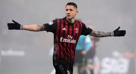 Lapadula se divierte con su técnico