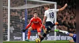 El mejor arquero Courtois y el goleador Kane en escena