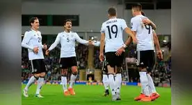 Festejo de Alemania sumó su 9 victoria y está en Rusia. FOTO: EFE