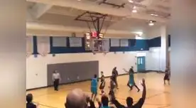 La gran habilidad de un joven sin brazos para jugar básquet