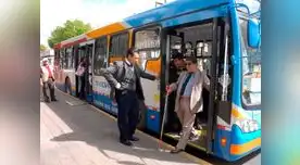 Multarán a transportistas que no respeten pase libre de personas con discapacidad