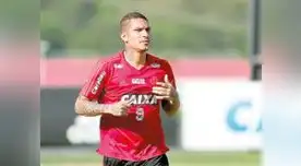 Paolo Guerrero estaría escuchando ofertas en Argentina Paolo Guerrero estaría escuchando ofertas en Argentina