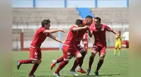 Chávez se sacó la saladera y marcó en la victoria 4 a 3 con Comerciantes en Guadalupe. FOTO: LIBERO