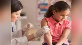 Los padres de familia deben exigir a los colegios la aplicación de la dosis contra VHP