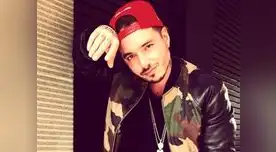 J Balvin se golpeó la cara en uno de los concierto de su exitosa gira por los Estados Unidos. J Balvin se golpeó la cara en uno de los concierto de su exitosa gira por los Estados Unidos.