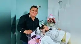 Andrea Fonseca es acusada de abandonar a su bebé para ir a conciertos de “Clavito y su chela”