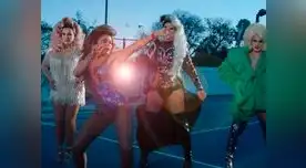 En el video difundido en YouTube, Gloria Trevi muestra toda su sensualidad y irreverencias