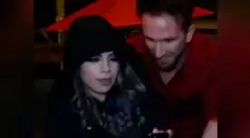 Chica Badabun recibe serenata de su exnovio y así reacciona