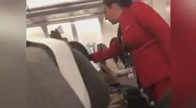 Pasajeros revelaron que el avión de la empresa Avianca del vuelo Perú - Argentina no tenía botiquín de primeros auxilios. Pasajeros revelaron que el avión de la empresa Avianca del vuelo Perú - Argentina no tenía botiquín de primeros auxilios.