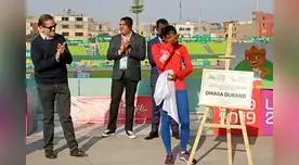 Omará no pudo contentar las lágrimas por el homenaje recibido por Lima 2019 Omará no pudo contentar las lágrimas por el homenaje recibido por Lima 2019