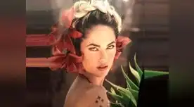 Bárbara Mori: “repartía volantes en un semáforo” Bárbara Mori: “repartía volantes en un semáforo”