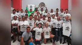El equipo de La Victoria celebra un nuevo título de la mano de Pablo Bengoechea