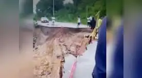 Tramo de la carretera se hundió por las constantes lluvias