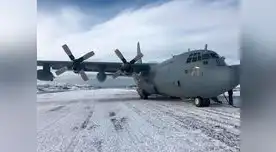 En el avión Hércules FACH se encontraban 17 tripulantes y 21 pasajeros En el avión Hércules FACH se encontraban 17 tripulantes y 21 pasajeros