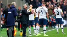 El técnico portugués Mourinho volvió a tener un enfrentamiento con la prensa.