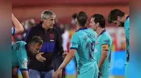 Quique Setién charla con Messi en el entretiempo