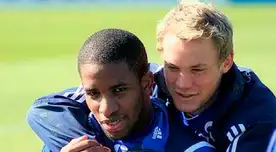 Jefferson Farfán es íntimo amigo de Manuel Neuer. Jefferson Farfán es íntimo amigo de Manuel Neuer.