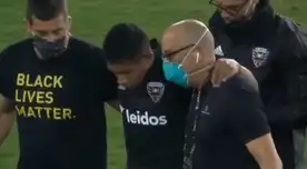 Edison Flores tuvo un duro choque con el defensa neerlandés Alexander Büttner.