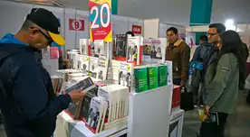 El presidente de la Comisión de Cultura, el parlamentario Alcides Rayme Marín (Frepap), señaló que es de suma urgencia atender el limitado acceso al libro y la lectura y que es importante impulsar a este sector. El presidente de la Comisión de Cultura, el parlamentario Alcides Rayme Marín (Frepap), señaló que es de suma urgencia atender el limitado acceso al libro y la lectura y que es importante impulsar a este sector.