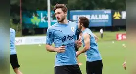 Matias Viña dio positivo y se pierde el cotejo con Brasil.