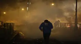 La Policía lanzó bombas lacrimógenas en marcha pacífica contra Manuel Merino.