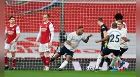 Raheem Sterling apenas a los dos minutos abre el marcador al Manchester City. Raheem Sterling apenas a los dos minutos abre el marcador al Manchester City.