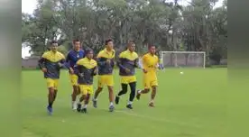 Los jugadores del Ayacucho FC trabajando en el Complejo de LDU en Quito