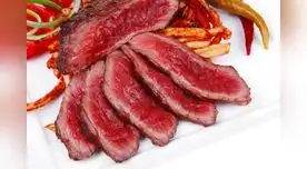 De acuerdo a la tradición católica, el Viernes Santo es el día en el que no debe comerse carne roja.