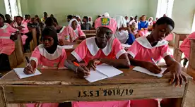 "No me avergüenza llevar uniforme", dijo Shade Ajayi.