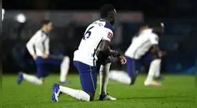 Jugador Sánchez denuncia insultos racistas en redes tras empate ante Newcastle. Jugador Sánchez denuncia insultos racistas en redes tras empate ante Newcastle.