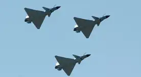 Aviones de combate chino J-10