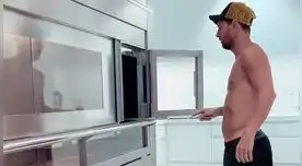 Lionel  Messi y su lujosa parrilla . Agasajó  a sus compañeros.