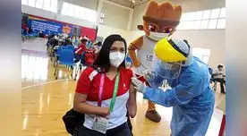 Para atletas se vacunan contra el COVID-19 en la Videna