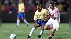 El 25 de abril 2001 la selección peruana le arrancó un empate 1-1 a Brasil . El 25 de abril 2001 la selección peruana le arrancó un empate 1-1 a Brasil .