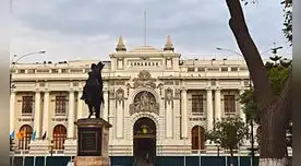 Denuncian constitucionalmente a 79 congresistas que apoyaron ley sobre cuestión de confianza