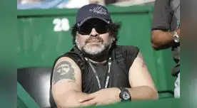 Diego Maradona se tatuó en el brazo derecho la imagen del Che Guevara. Diego Maradona se tatuó en el brazo derecho la imagen del Che Guevara.