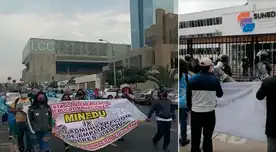 Alumnos reclamaron en la puerta de la sede central de la Sunedu. Alumnos reclamaron en la puerta de la sede central de la Sunedu.