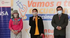 Los ministros en plena conferencia de prensa