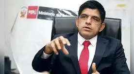 Juan Carrasco ministro de Defensa internado en UCI