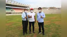 Julio Rivera viendo la infraestructura de dos ciudades del sur y se puso manos a la obra.