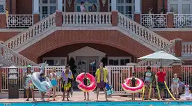 La película se estrenará el 18 de marzo de 2022, exclusivamente en Disney+