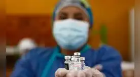 Minsa aclara a periodista Jimmy Chinchay que la vacuna de AstraZeneca también sirve como dosis de refuerzo