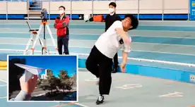 Kim Kyu Tae es uno de los mejores lanzadores de aviones de papel del mundo. Kim Kyu Tae es uno de los mejores lanzadores de aviones de papel del mundo.