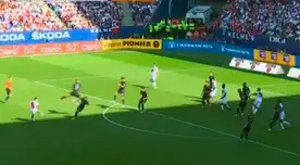 De Cueva para Yotún y un remate de ensueño que casi termina en golazo: pegó en el palo De Cueva para Yotún y un remate de ensueño que casi termina en golazo: pegó en el palo