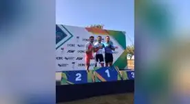 Yuber Pichihua Perez orgulloso en el podio en la Copa Brasil