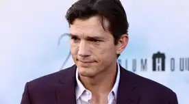 Ashton Kutcher sufrió de vasculitis y casi pierde la visión y la audición. Ashton Kutcher sufrió de vasculitis y casi pierde la visión y la audición.