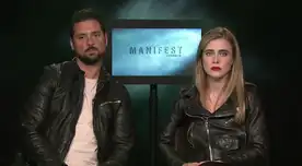 Melissa Roxburgh y JR Ramírez inició en los sets de grabación de Manifest.